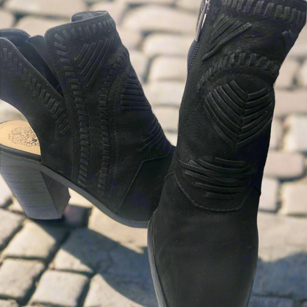 Vince Camuto Binks Ankle Bootie Size 8 - Picture 5 of 6